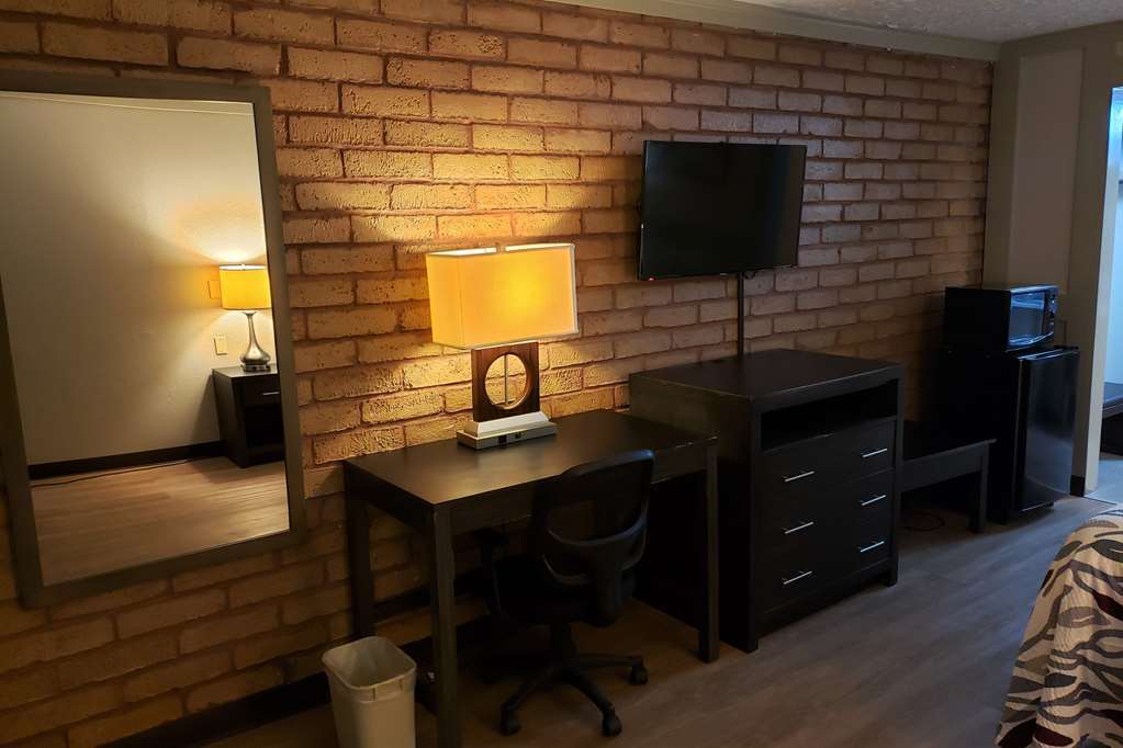 Red Roof Inn Монро Номер фото
